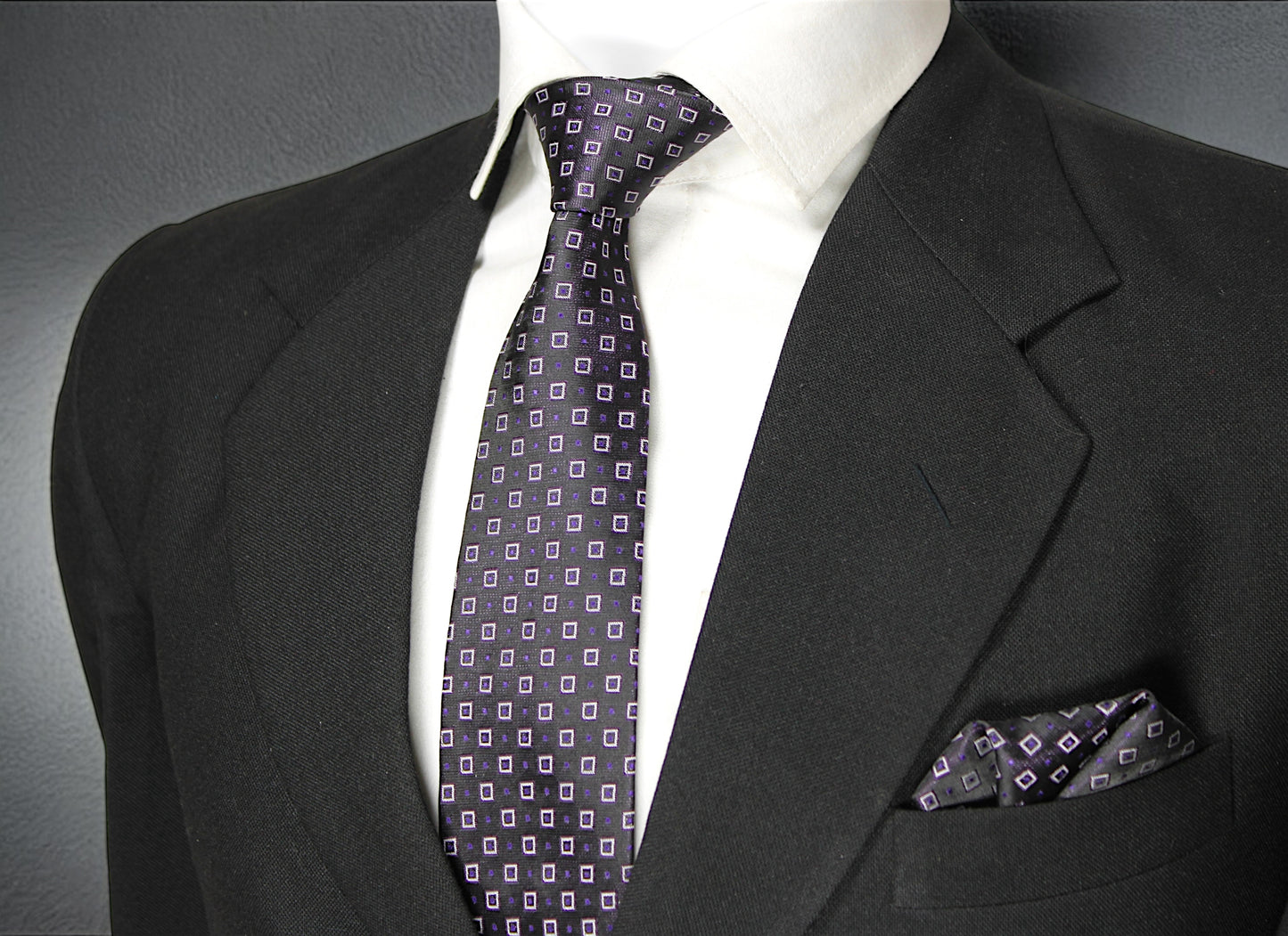 Dark Purple Geometric Tie & Pocket Square