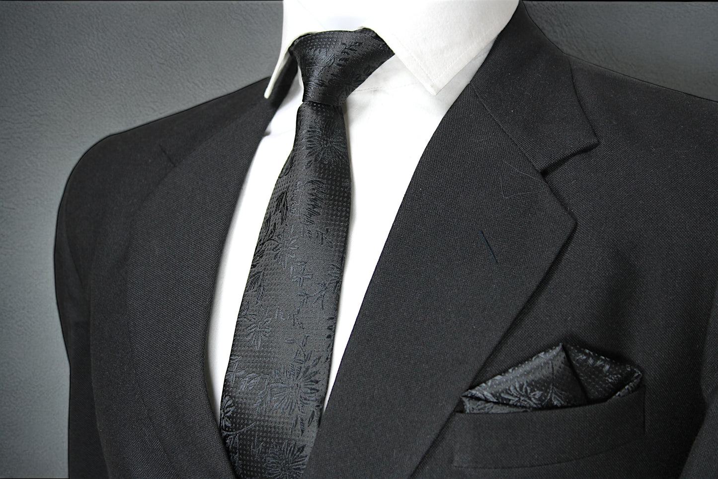 Classy Black Floral Tie & Pocket Square