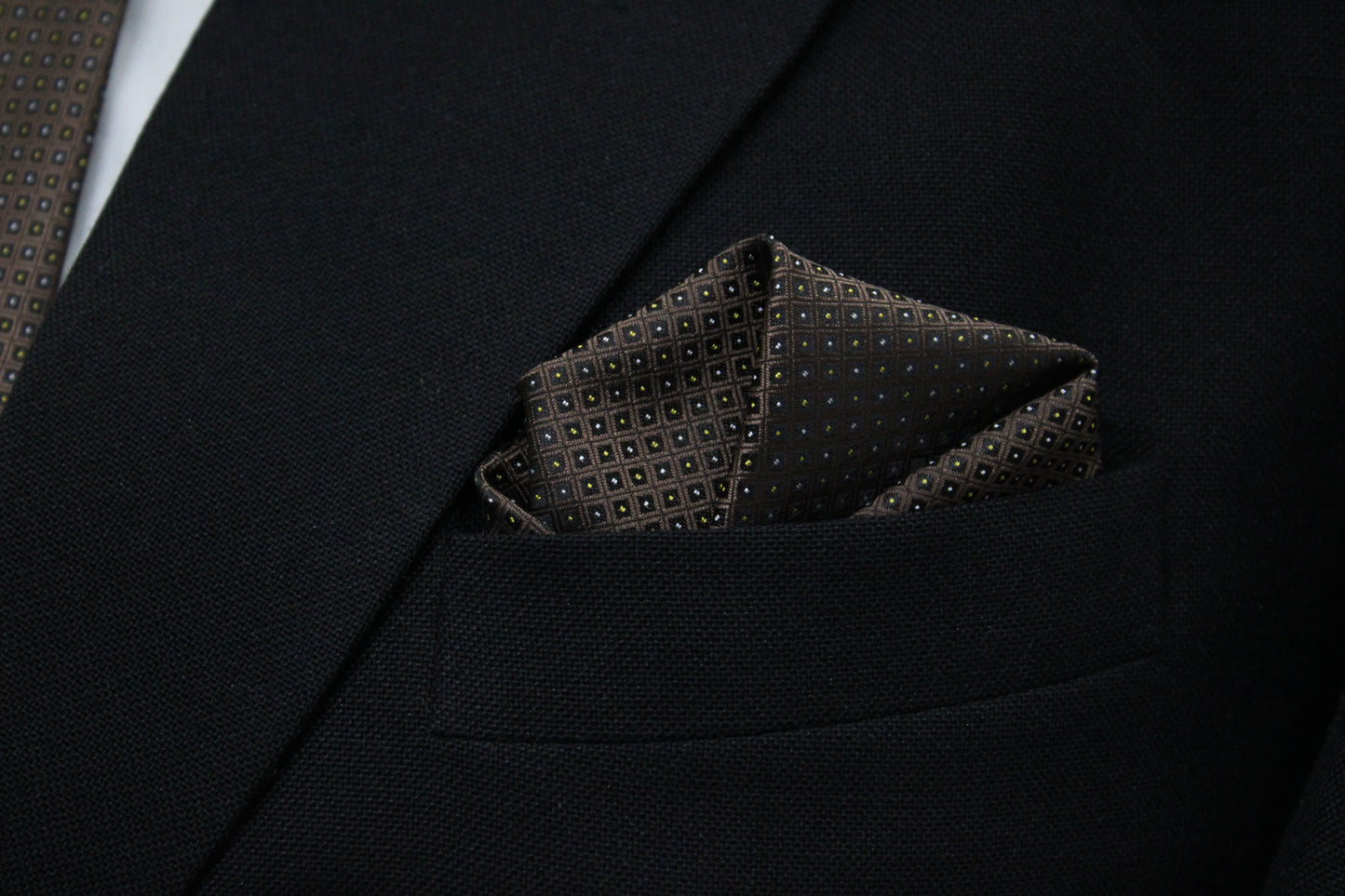 Brown Geometric Tie & Pocket Square