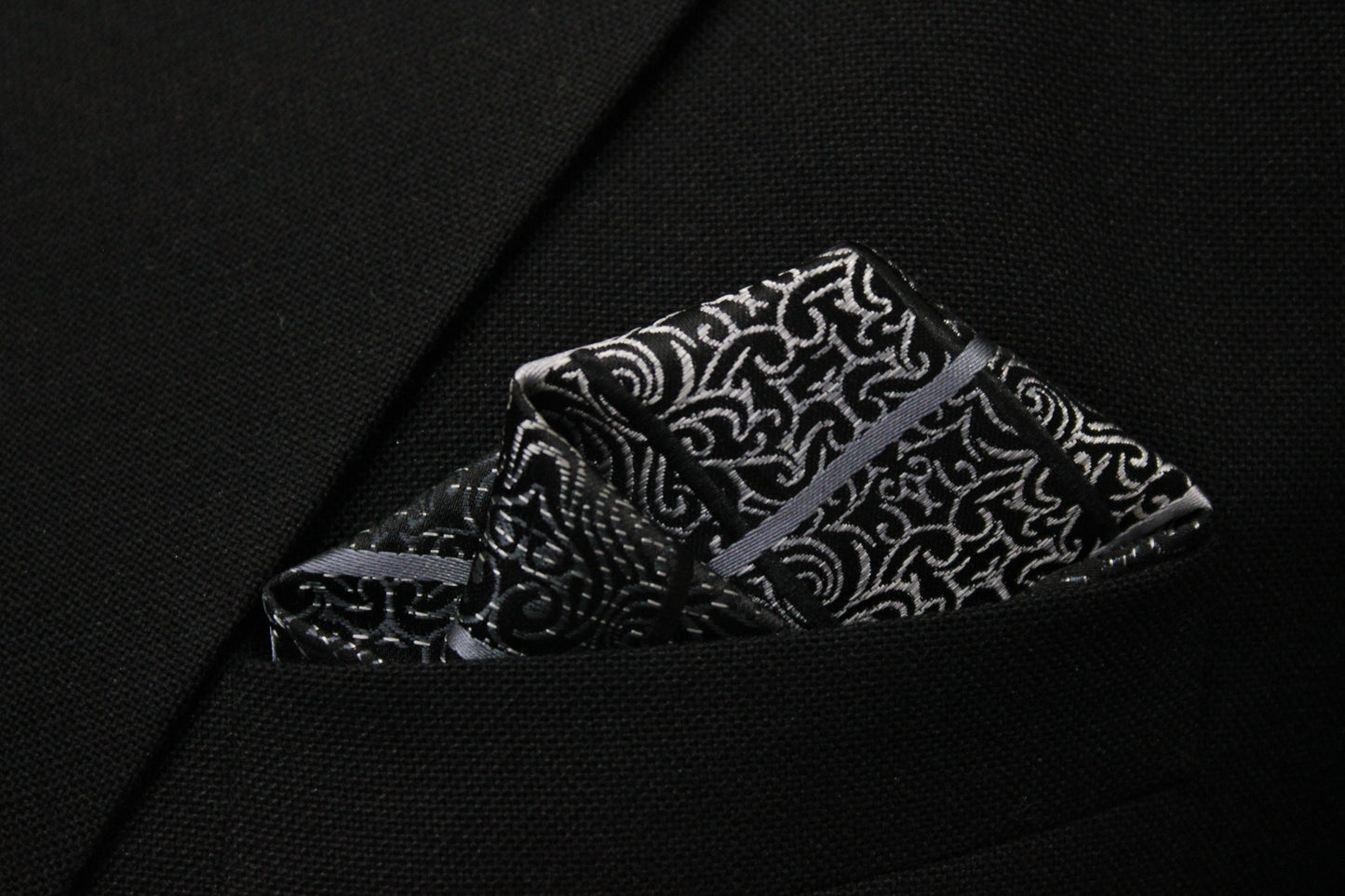 Black & Silver Floral Plaid Tie & Pocket Square