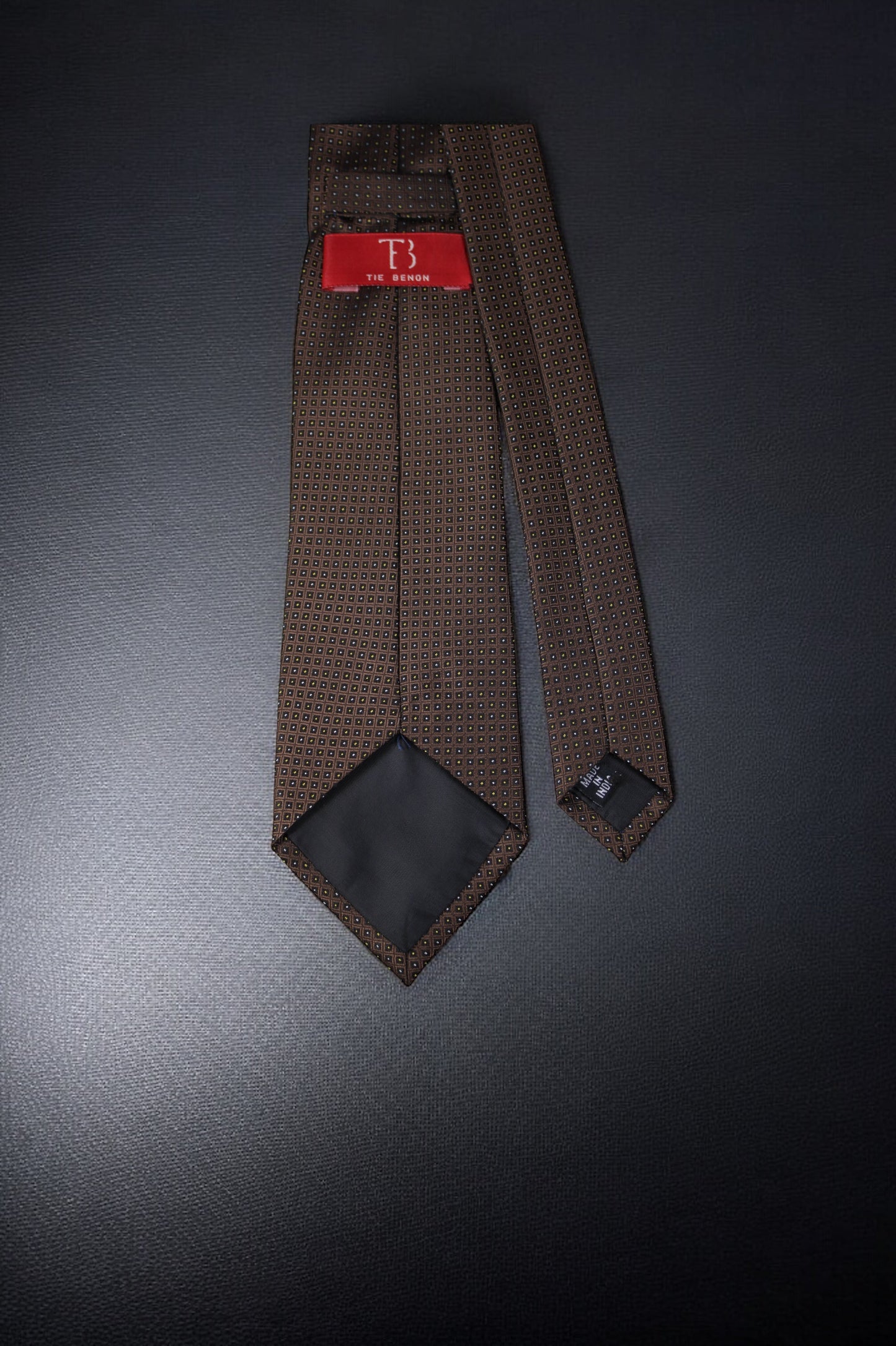 Brown Geometric Tie & Pocket Square