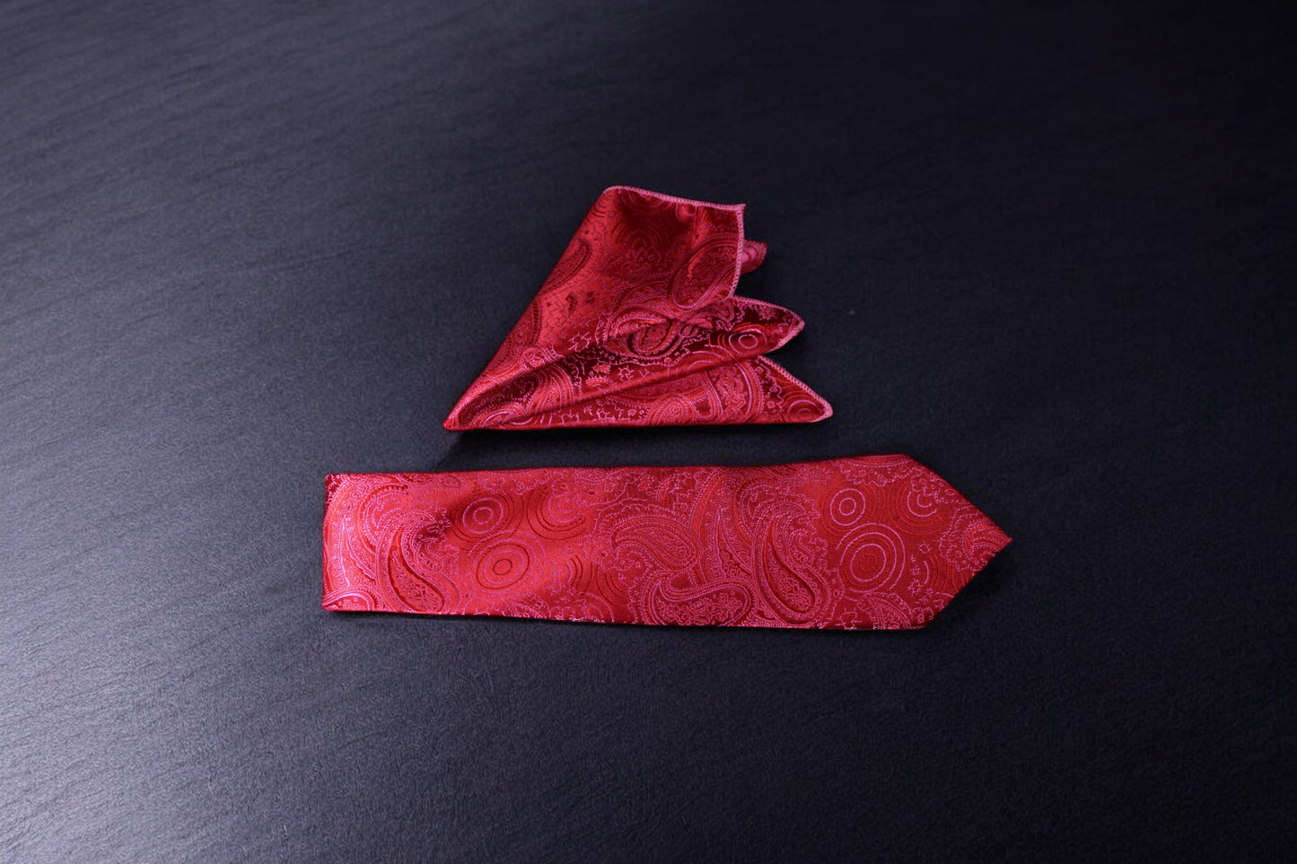Elegant Red Paisley Tie & Pocket Square