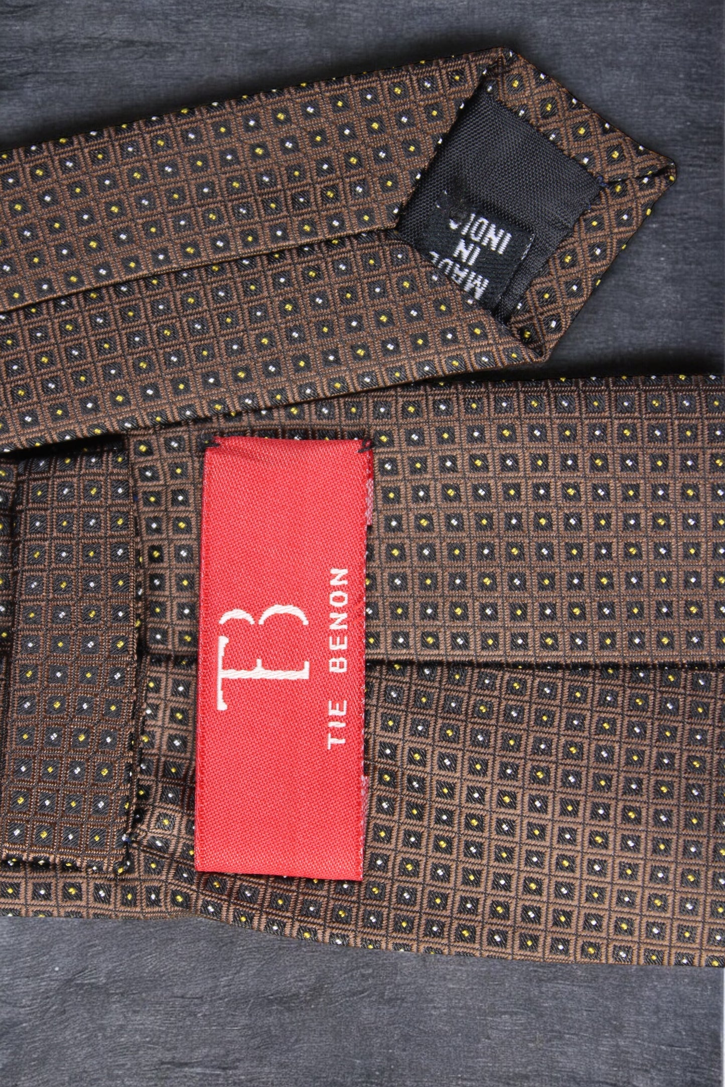 Brown Geometric Tie & Pocket Square