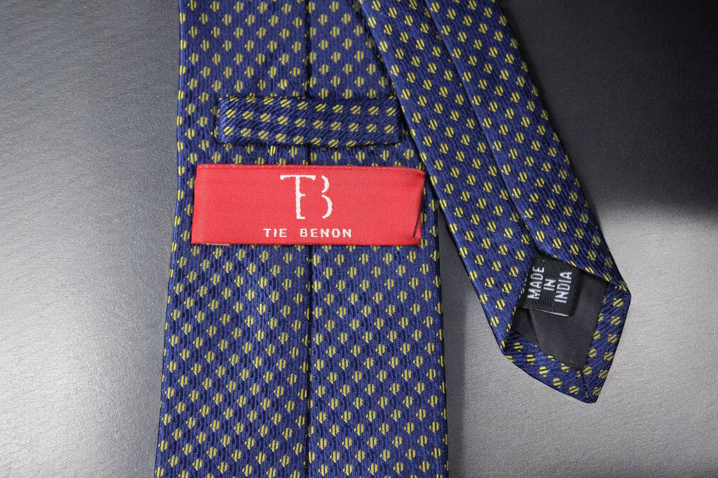 Blue & Yellow Dotted Tie & Pocket Square