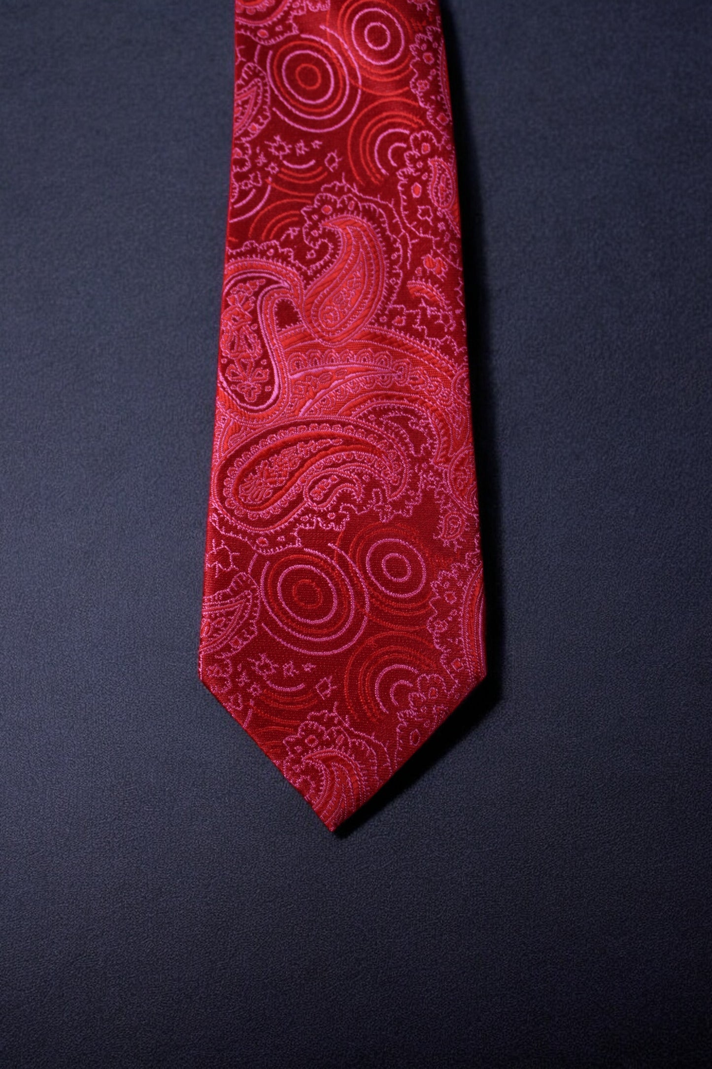 Elegant Red Paisley Tie & Pocket Square