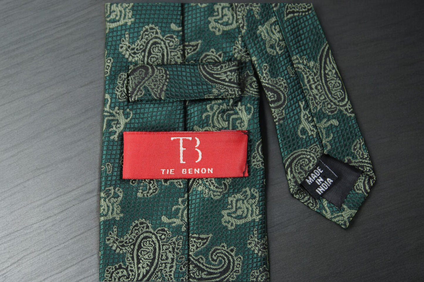Bottle Green Paisley Tie & Pocket Square