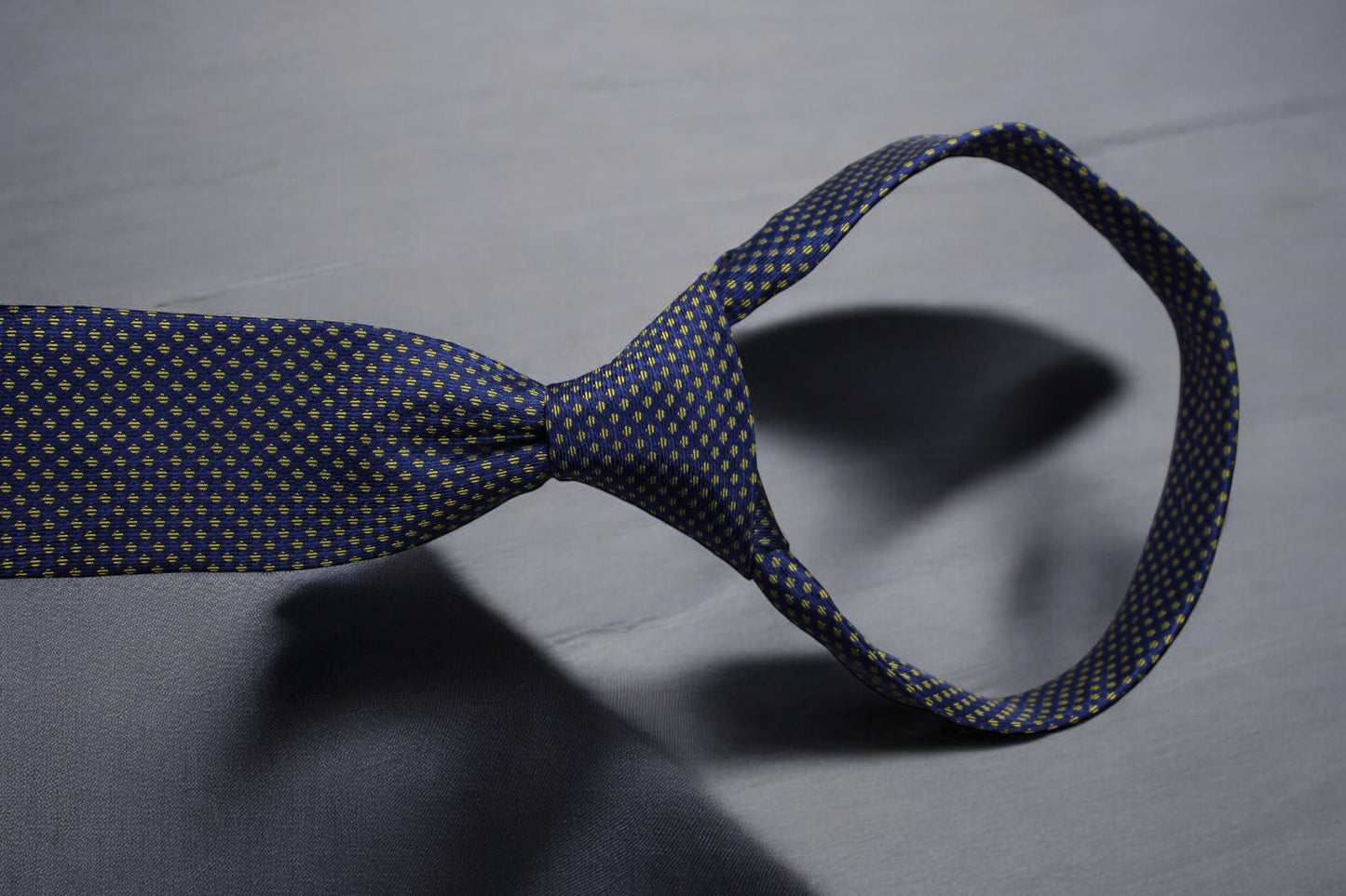 Blue & Yellow Dotted Tie & Pocket Square