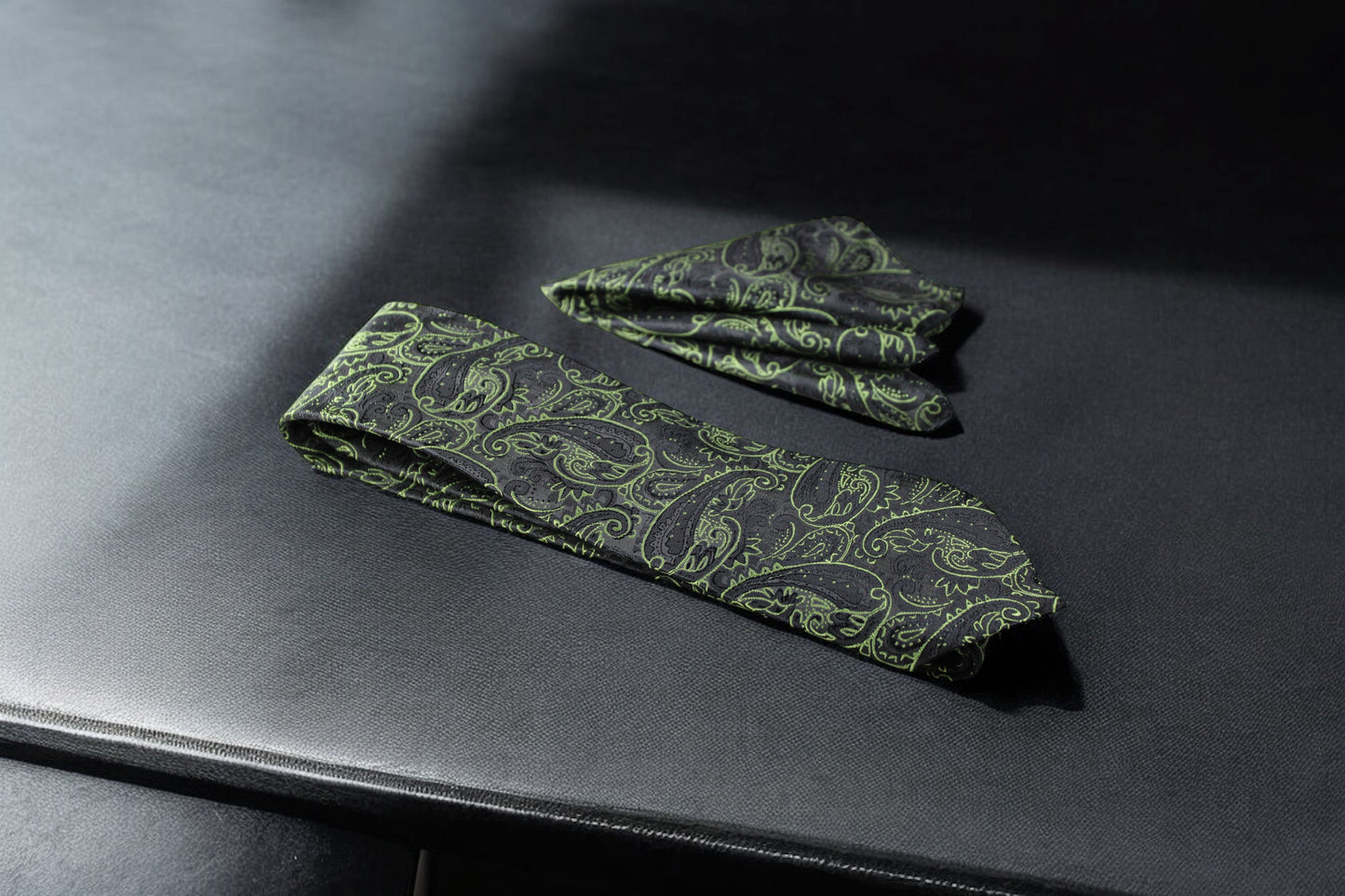 Elegant Green & Black Paisley Tie & Pocket Square