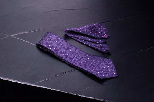 Elegant Purple Geometric Tie & Pocket Square
