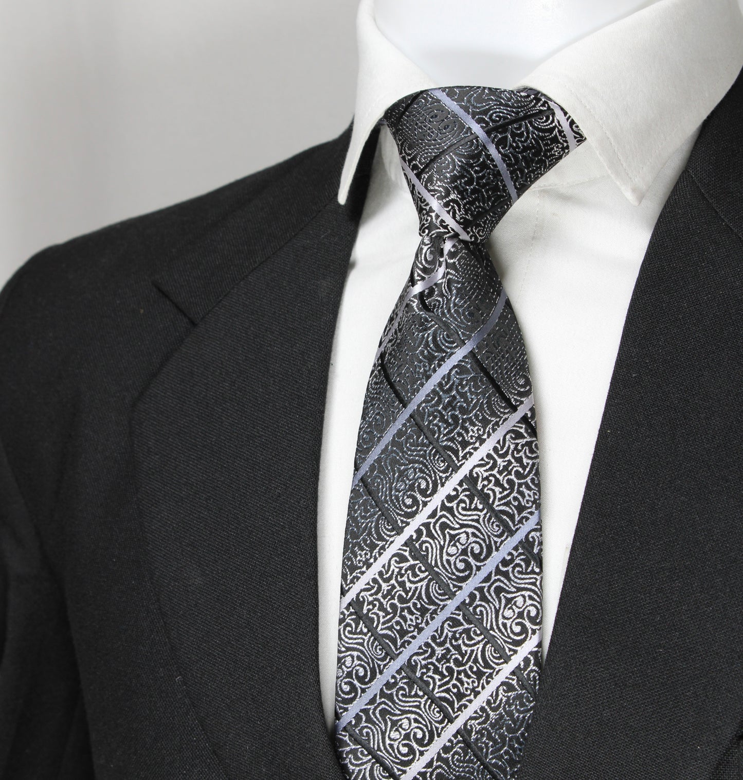 Black & Silver Floral Plaid Tie & Pocket Square
