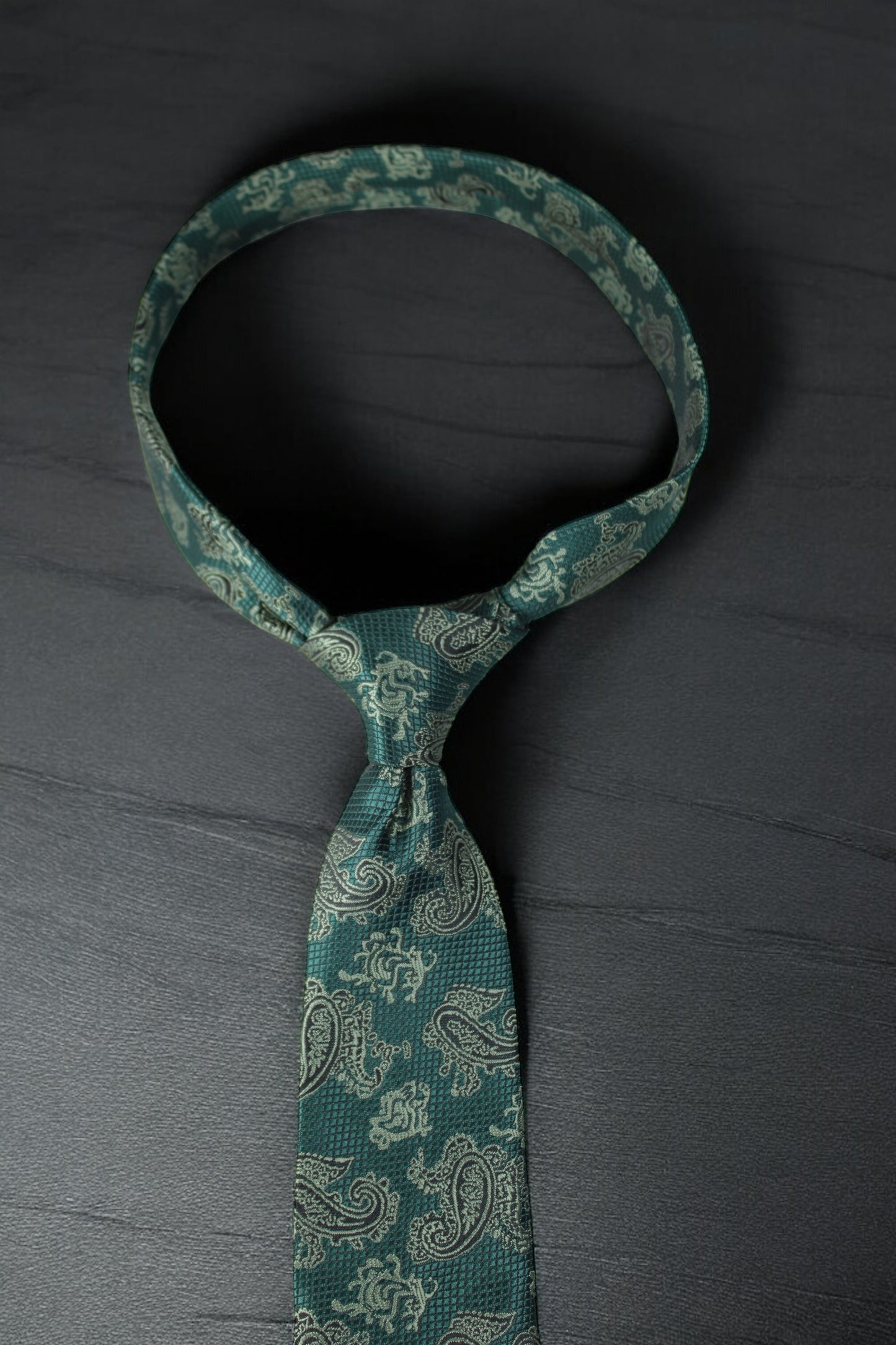 Bottle Green Paisley Tie & Pocket Square
