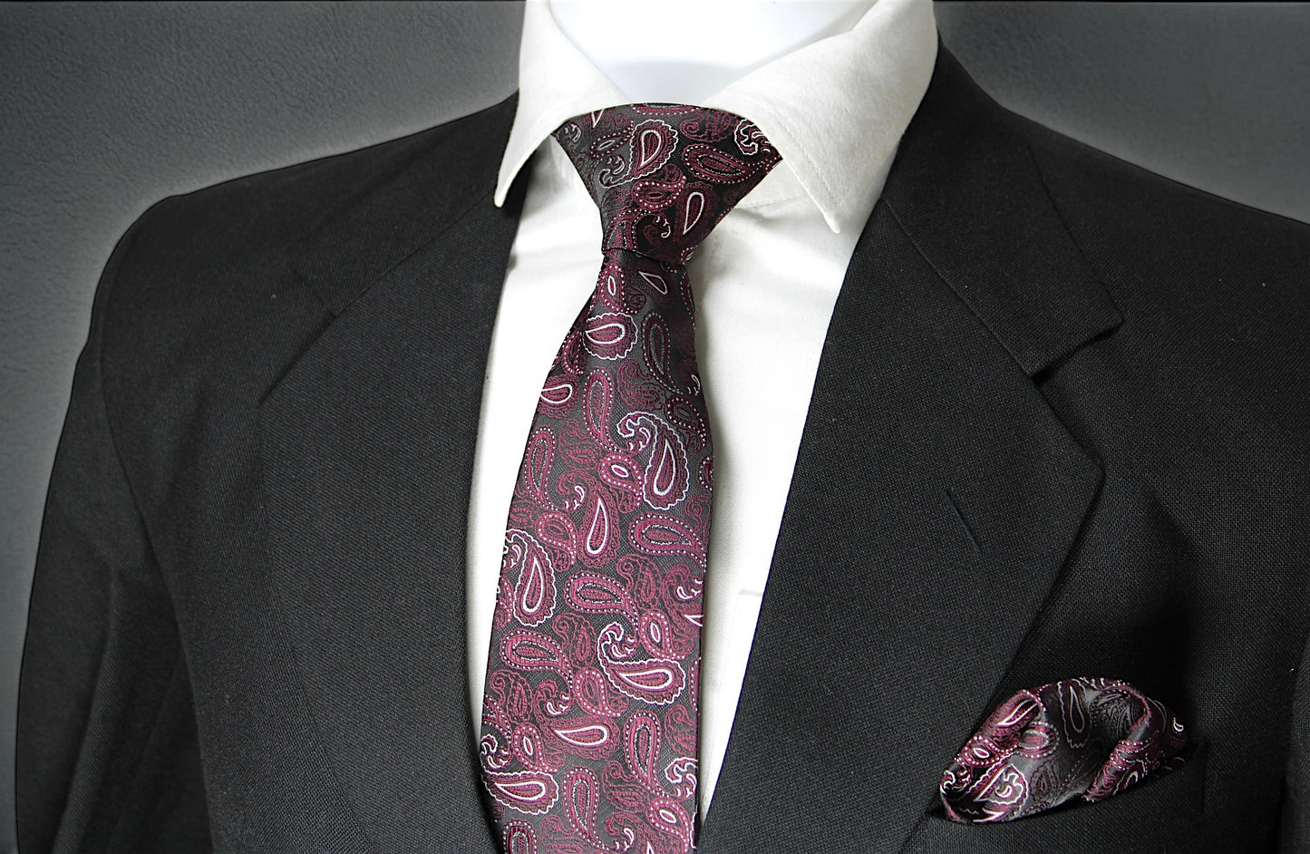 Elegant Wine Paisley Tie & Pocket Square