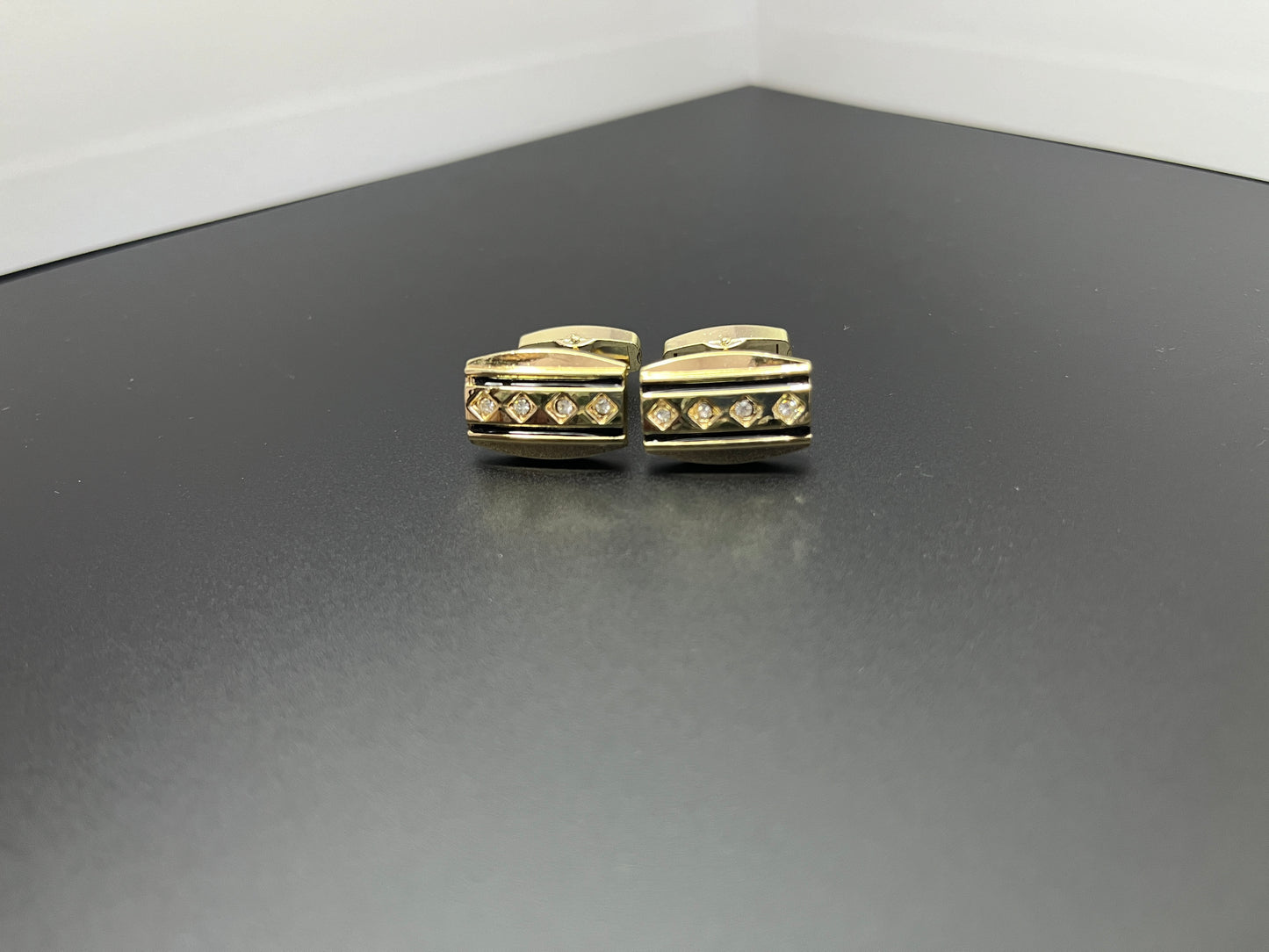 Zircon Curved Rectangular Golden Cufflinks