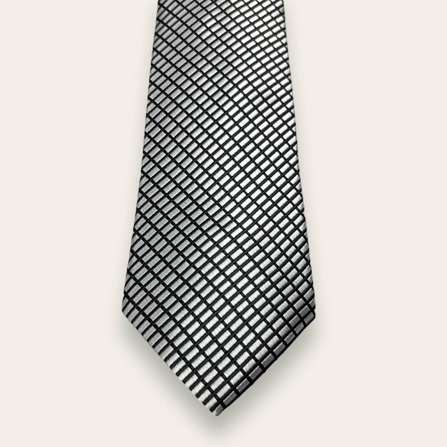 White And Black Geometric Tie