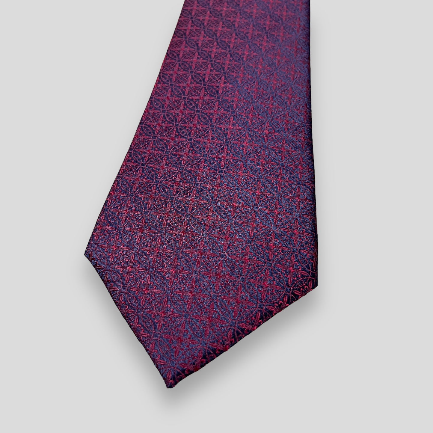 Wine Retro Tie