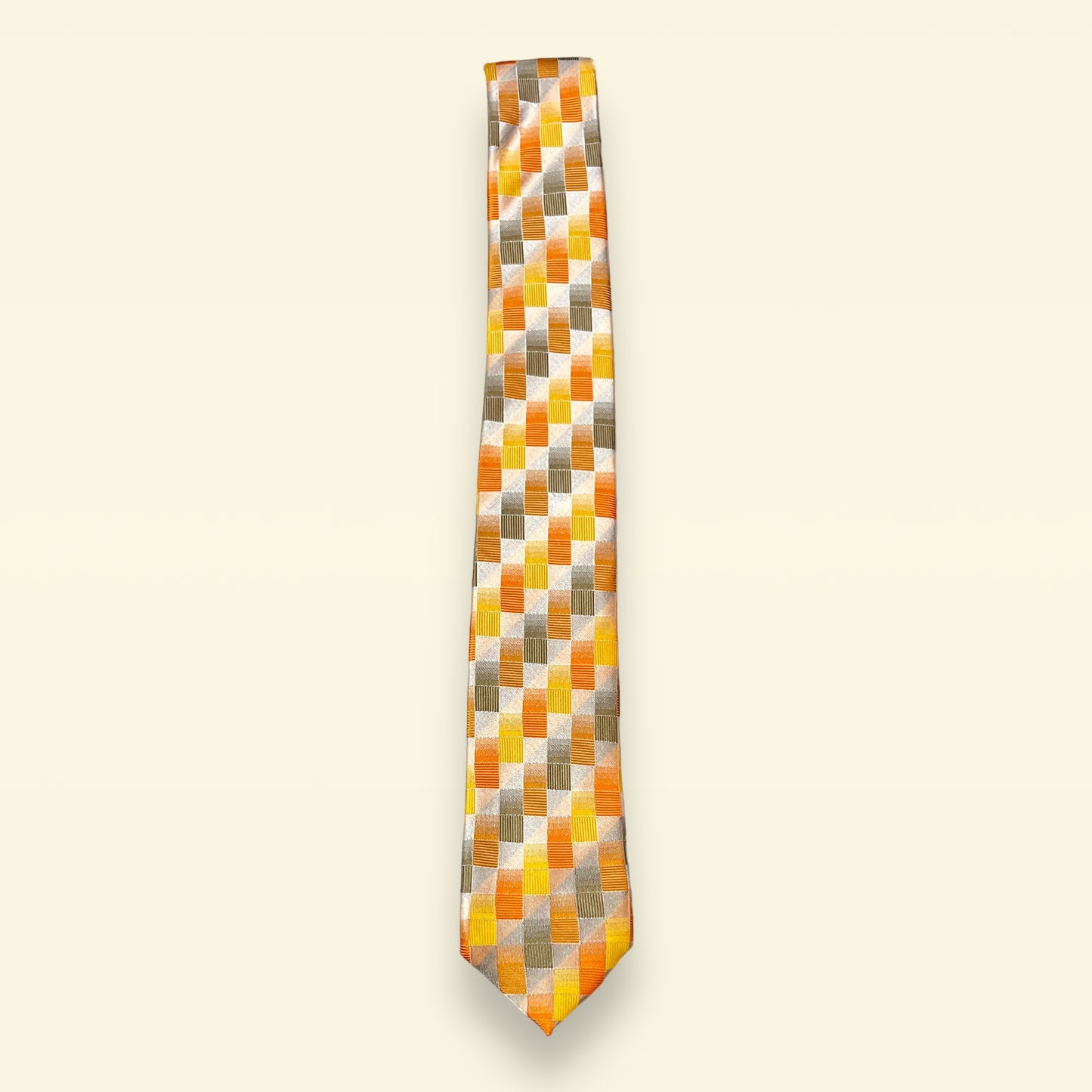 Asbar Tie